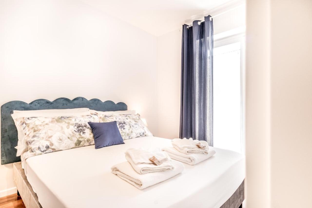 רומא Bbhome Penthouse Bright And Elegant Metro Conca D'Oro מראה חיצוני תמונה