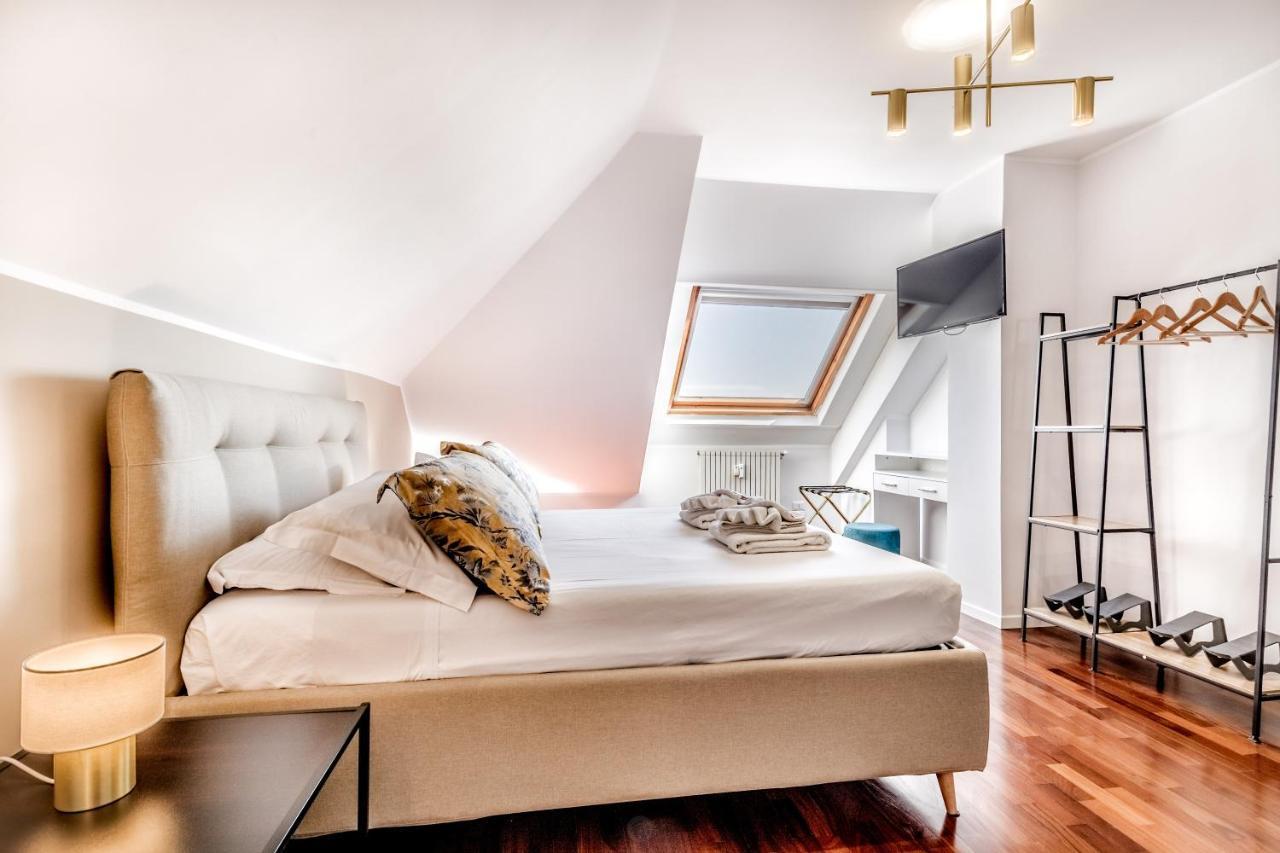 רומא Bbhome Penthouse Bright And Elegant Metro Conca D'Oro מראה חיצוני תמונה